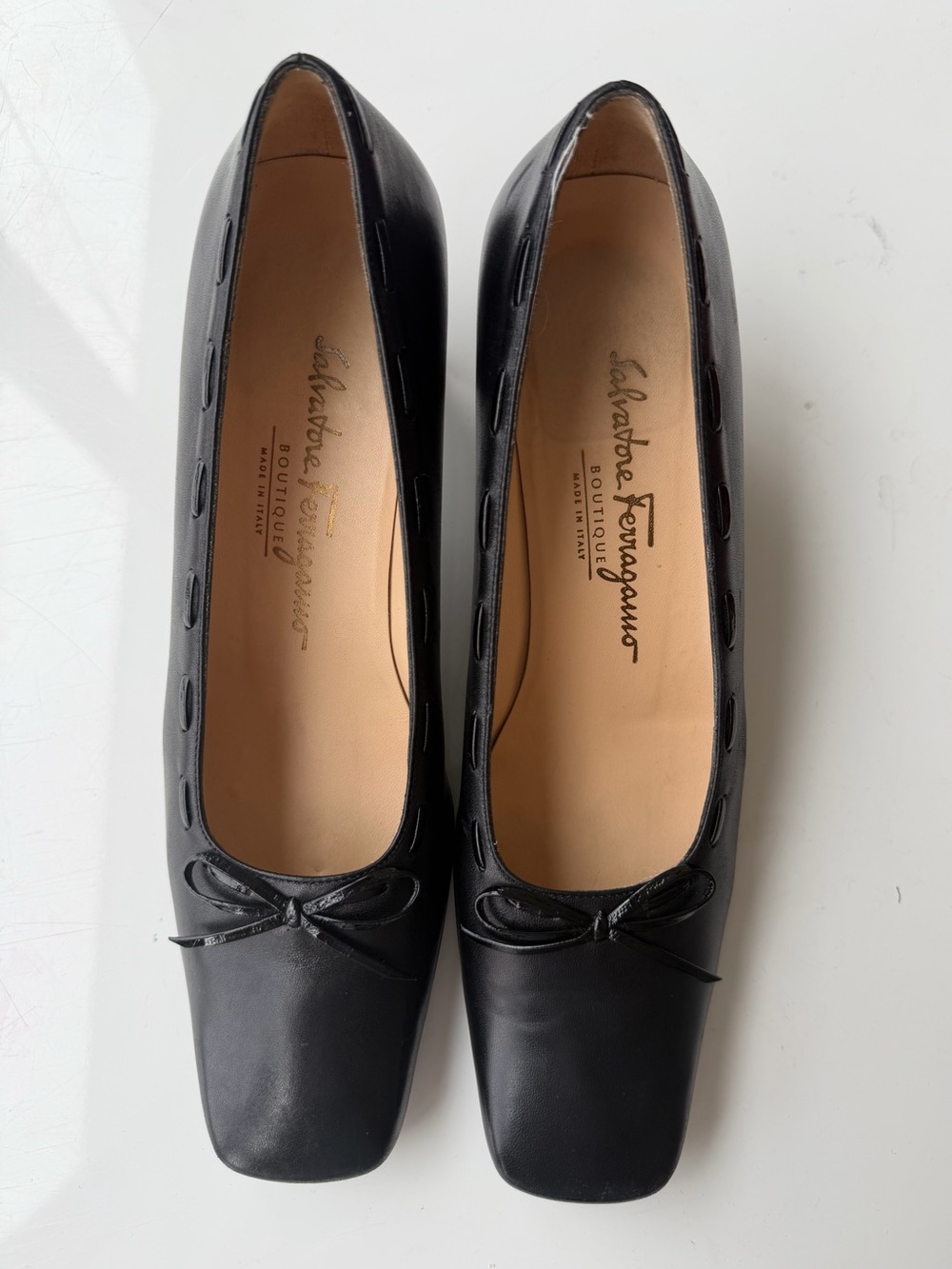 Salvatore Ferragamo Black Leather Square-Toe Ballet Flats with Bow